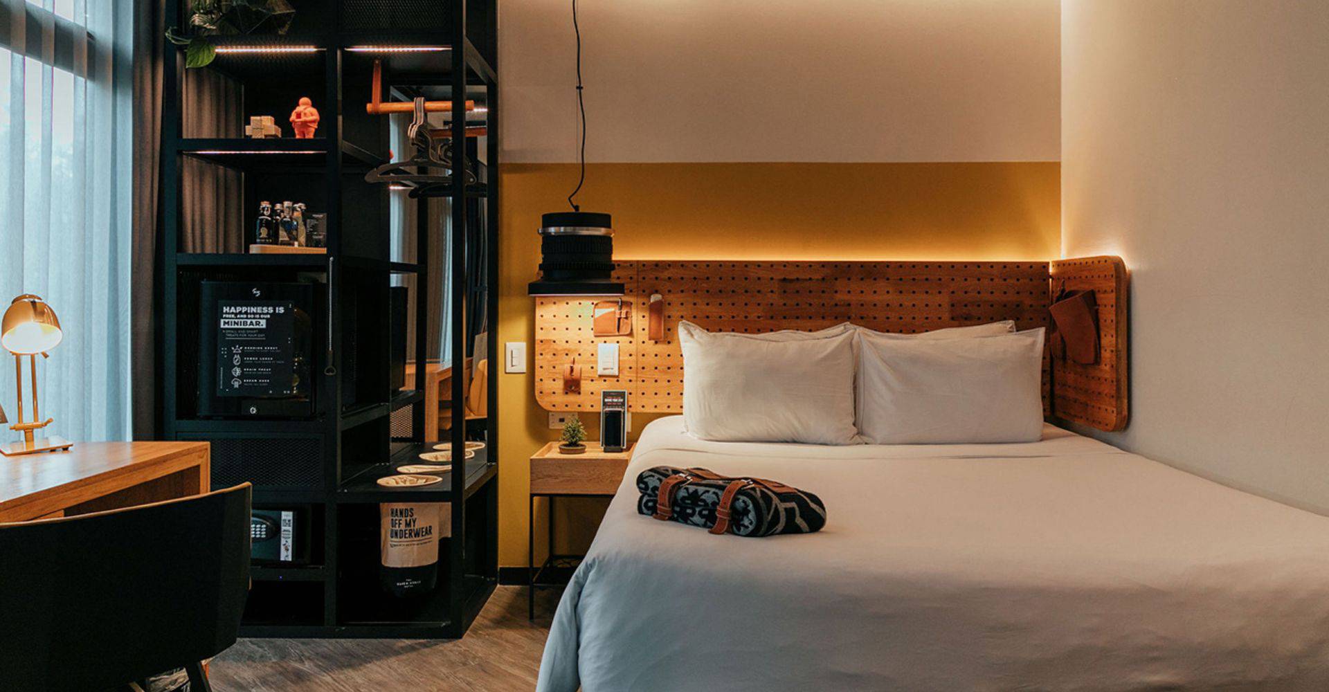 Xs - economy The Click Clack Hotel Medellín Xs - economy The Click Clack Hotel Medellín