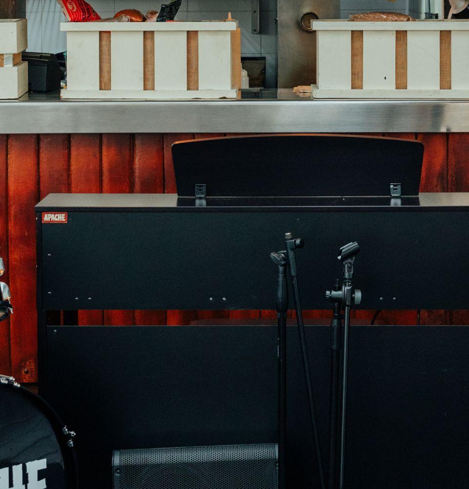 APACHE ROOFTOP BAR The Click Clack Hotel Bogotá Bogota APACHE ROOFTOP BAR The Click Clack Hotel Bogotá Bogota