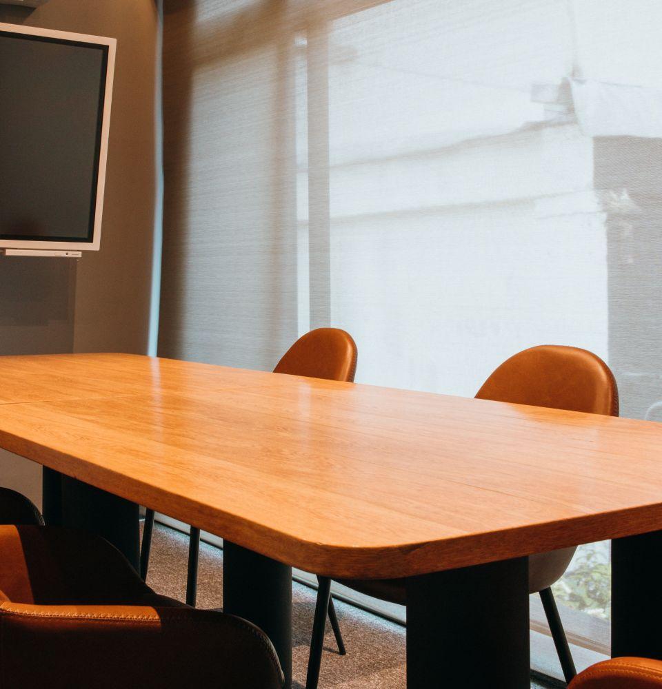 SALA DE JUNTAS  The Click Clack Hotel Medellín SALA DE JUNTAS  The Click Clack Hotel Medellín